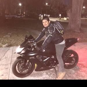 Meet your Posher, Jesús